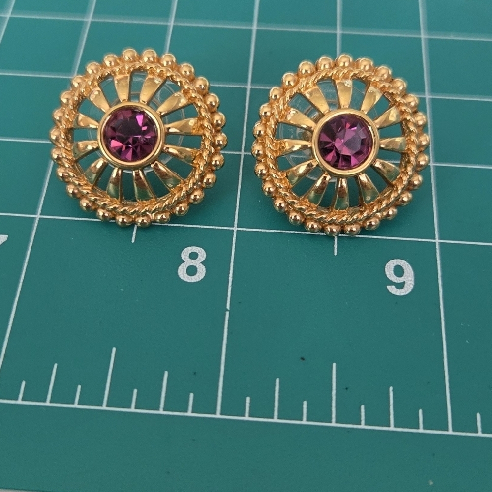 Swarovski Purple Gold Tone  Earrings - Picture 2 of 9